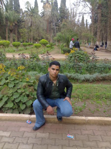 ana fi parki oujda